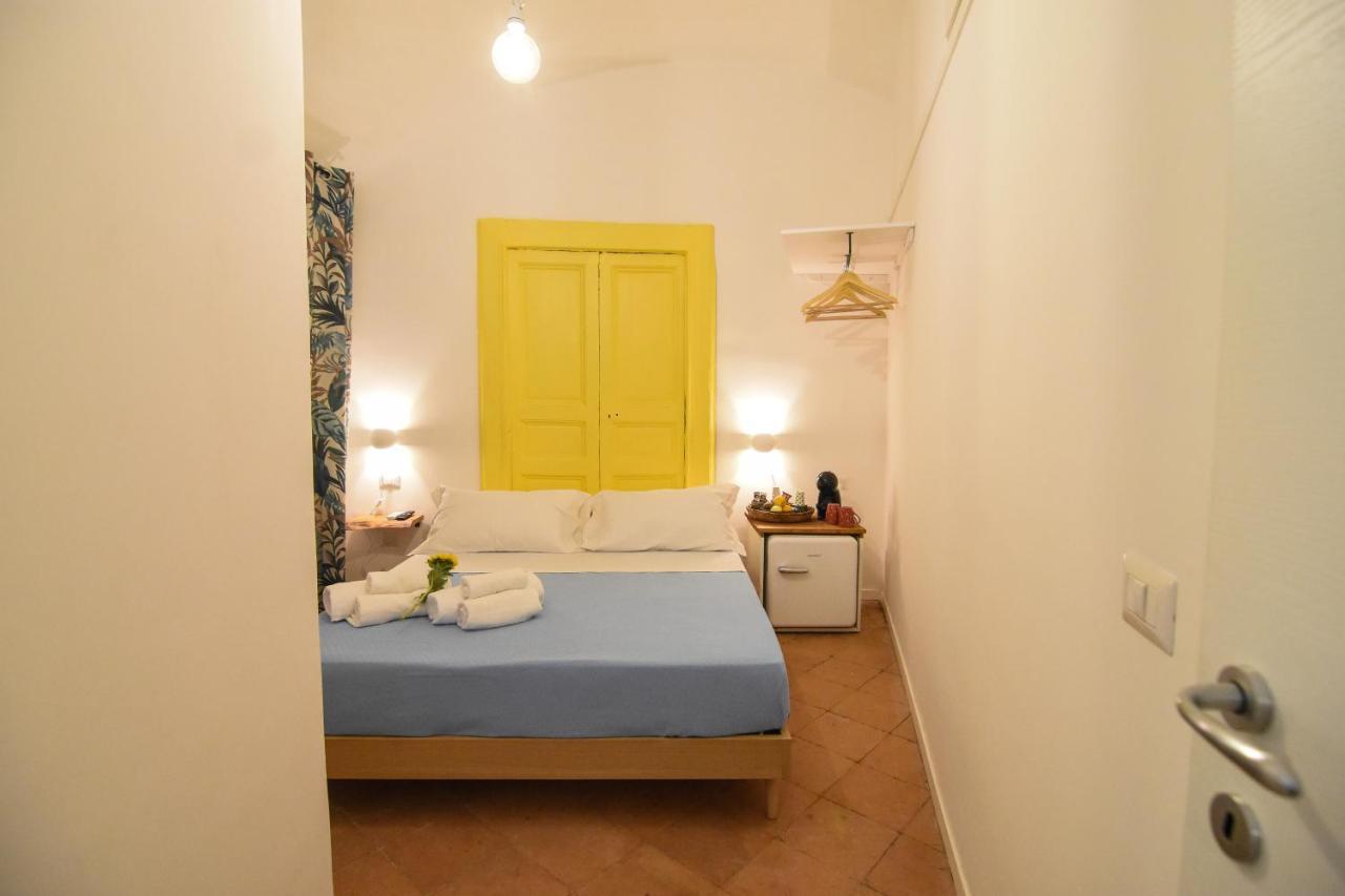 La Dimora Di Artemide B&B Naples Exterior photo